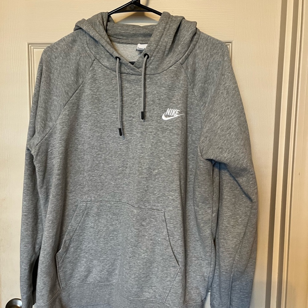 Nike Women’s Gray Hoodie